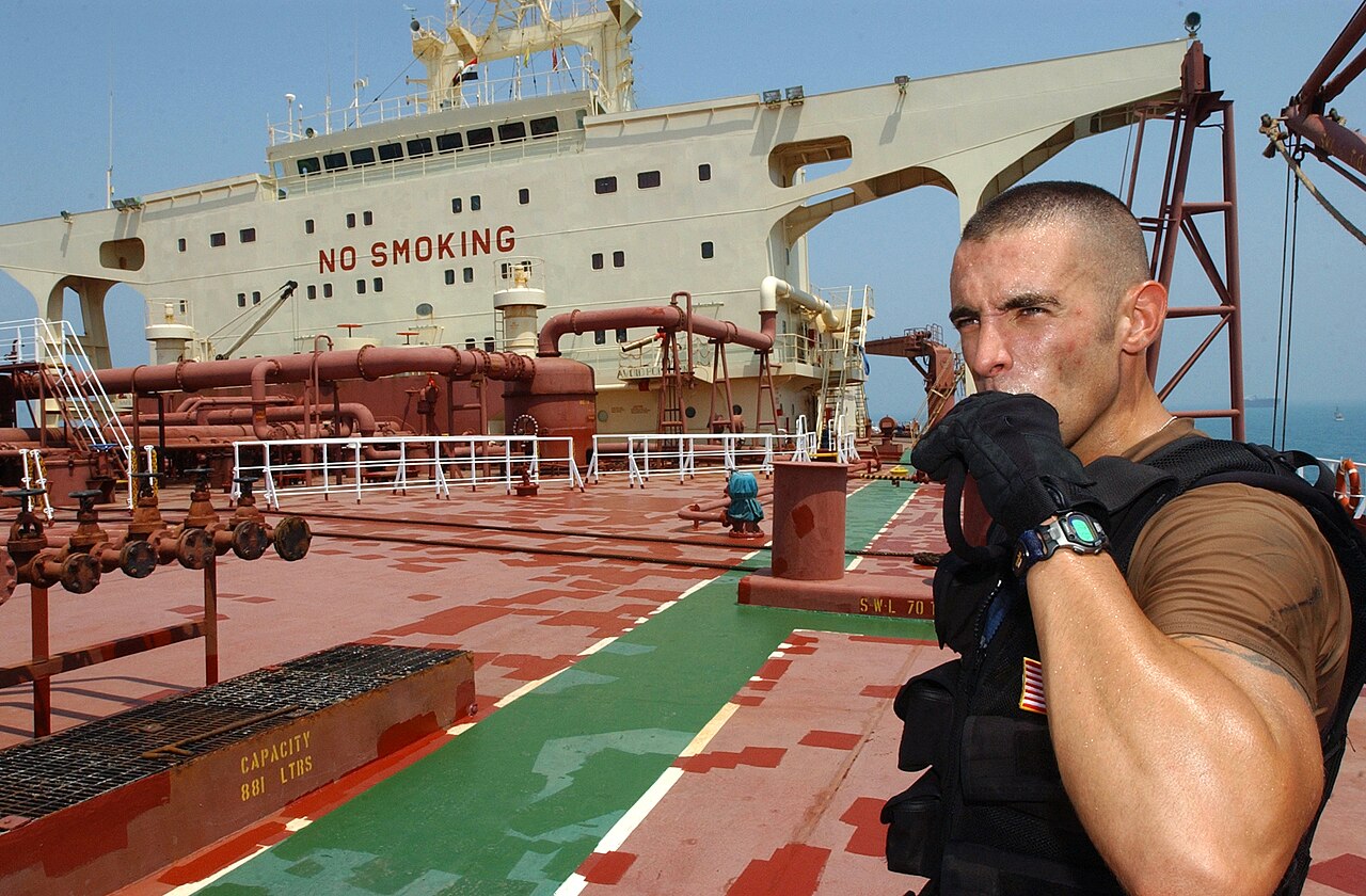 Photo: U.S. Navy photo via Wikimedia Commons